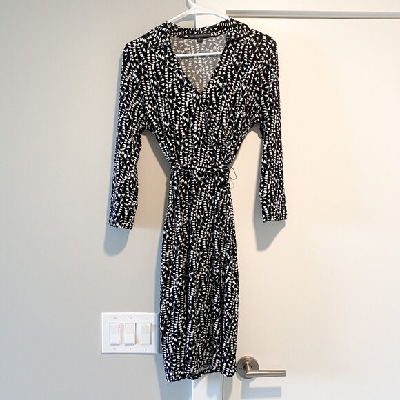 Brooks Brothers Bird Print Surplice Faux Wrap V neck Shirt Dress Sz S Career - Picture 1 of 12